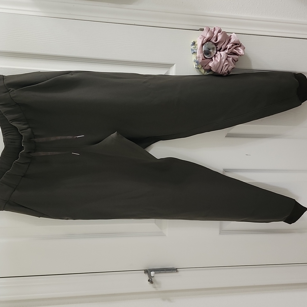 Lululemon Jogger Pants
